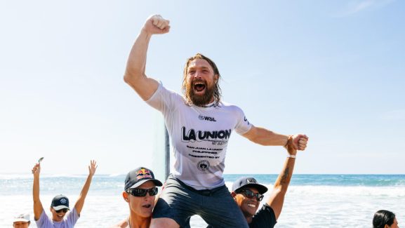 Ben Skinner celebrates La Union International Pro win